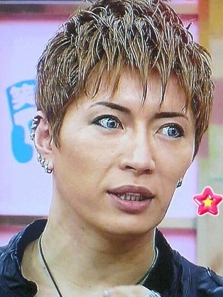 動画と雑誌でかなり印象が違う芸能人