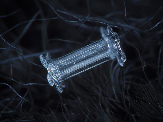 美しい雪の結晶の画像を下さい！