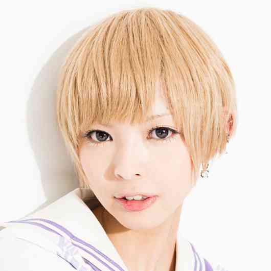 動画と雑誌でかなり印象が違う芸能人
