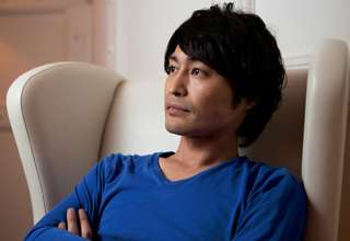 安田顕の笑顔に大反響！水川あさみが仲良しほろ酔い写真を公開