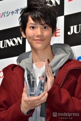 ジュノンボーイに16歳の西銘駿 “史上初”沖縄出身のグランプリ