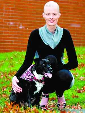 ペットの愛犬と夫が「不倫」！妻は精神的ショックで髪の毛が抜け落ちる…