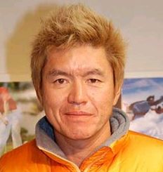 ヒロミの芸風は時代遅れ？ “『めちゃ×2イケてるッ！』で岡村隆史の頭を叩き過ぎ”と非難の声。