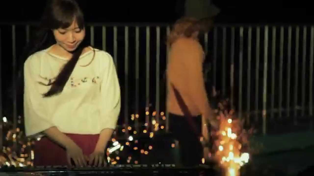 本棚のモヨコ／朝色【MUSIC VIDEO】 - YouTube