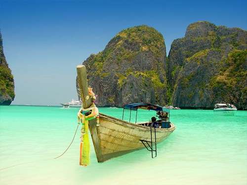 Tour Of Ko Phi Phi Island, Thailand  - Found The World