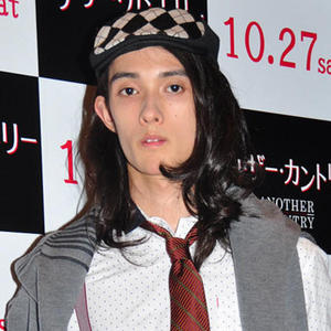 白人男性による日本人女性のナンパセミナーがひどい「白人ならどんなやり方でも簡単」「ピカチュウとか言ってればOK」