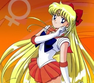 森下悠里がセーラームーンの下着コスプレ披露！