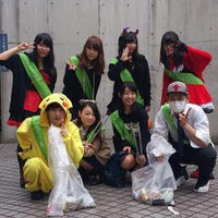 【悲報】渋谷でハロウィンのゴミを片付けた若者達を、偽善だと叩くTwitter民が出現 - NAVER まとめ