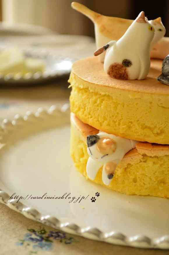 【画像】日本人ブロガーの『猫ケーキ』が話題に