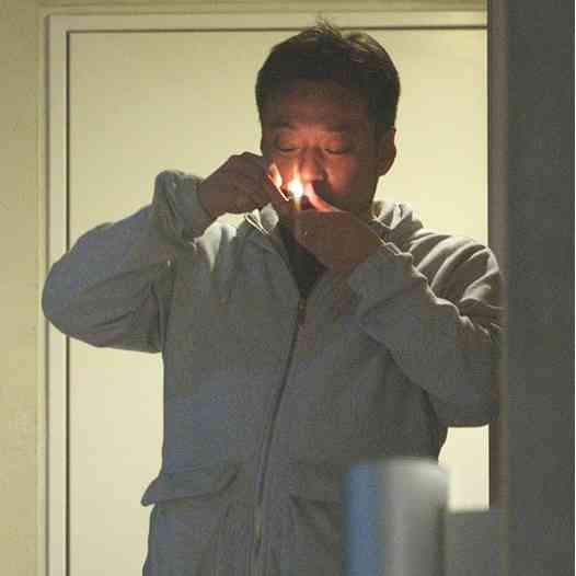 危険ドラッグを吸って追突事故　「覚えていない」と容疑も否認