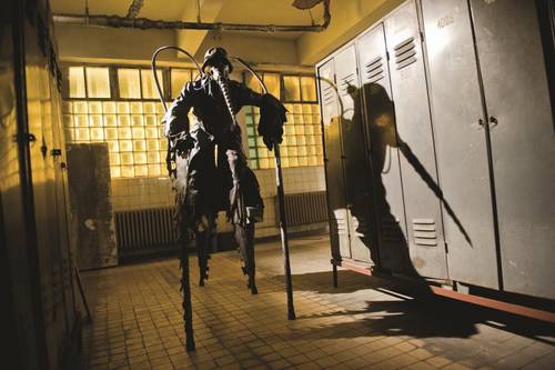 カルトホラー「武器人間」の吹替が新旧ドラえもん声優陣に