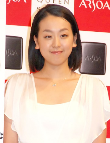 浅田舞、“妹・浅田真央のために合コンセット”報道を否定「なんで嘘ばっか載せるのかなぁ~泣」