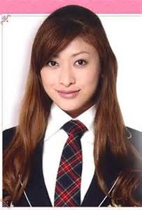 金髪ママの山田優、愛娘のために「14万円ベビーカー」を購入