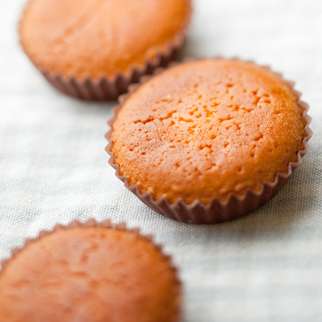 お菓子作るの好きな人