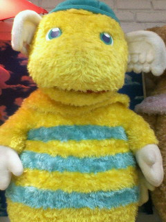 有名人の似顔絵トピ。