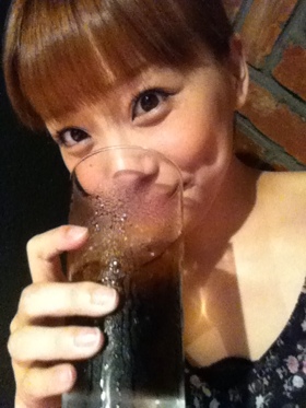 重盛さと美はコーラを1日5～6本飲む　家族5人で1本分け合った貧乏時代の反動