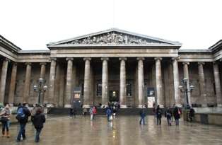 大英博物館に、「聖☆おにいさん」がぁ！？ : ハッピー・トラベルデイズ