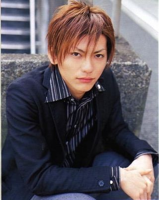 つり目の男性が好きな方！