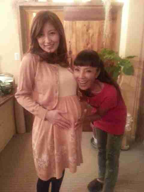 ピーター主催の「高輪会」 男女乱れて入浴するパーティの内容