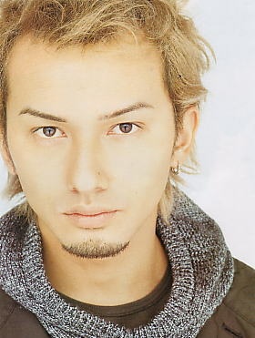 つり目の男性が好きな方！