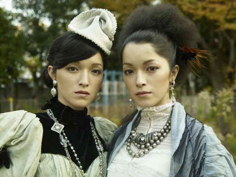 オシャレ顔の芸能人をはっていくトピ