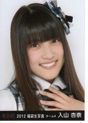 AKB48入山杏奈の「美脚のハイヒールコスプレ」に「セクシーすぎる」「美脚」ファン歓喜