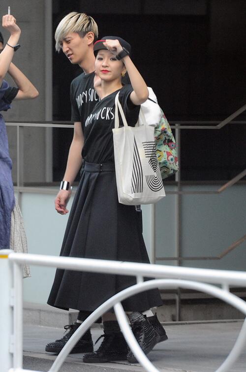 ラフな格好でも格好良い芸能人の画像