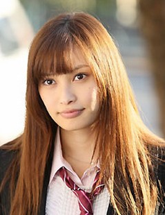 オシャレ顔の芸能人をはっていくトピ