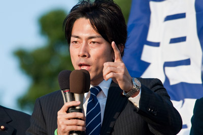 つり目の男性が好きな方！