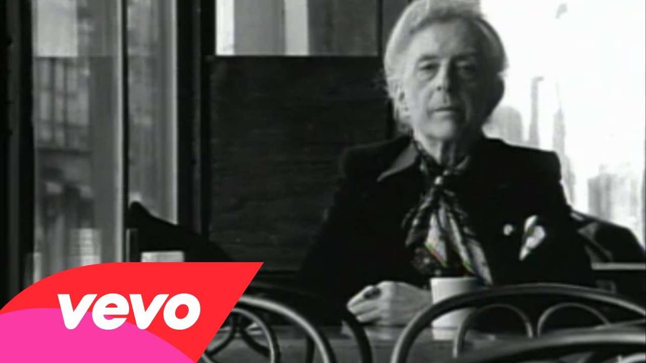 Sting - Englishman In New York - YouTube