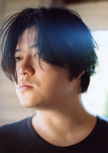 中山美穂と渋谷慶一郎氏、5つ星ホテルで熱々手つなぎデート