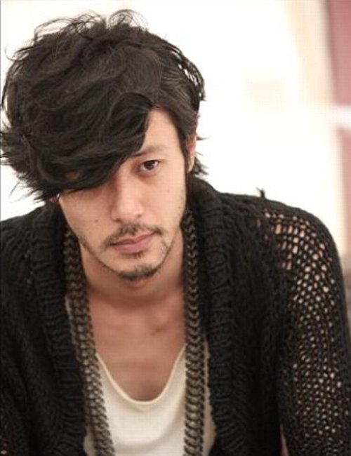 オシャレ顔の芸能人をはっていくトピ