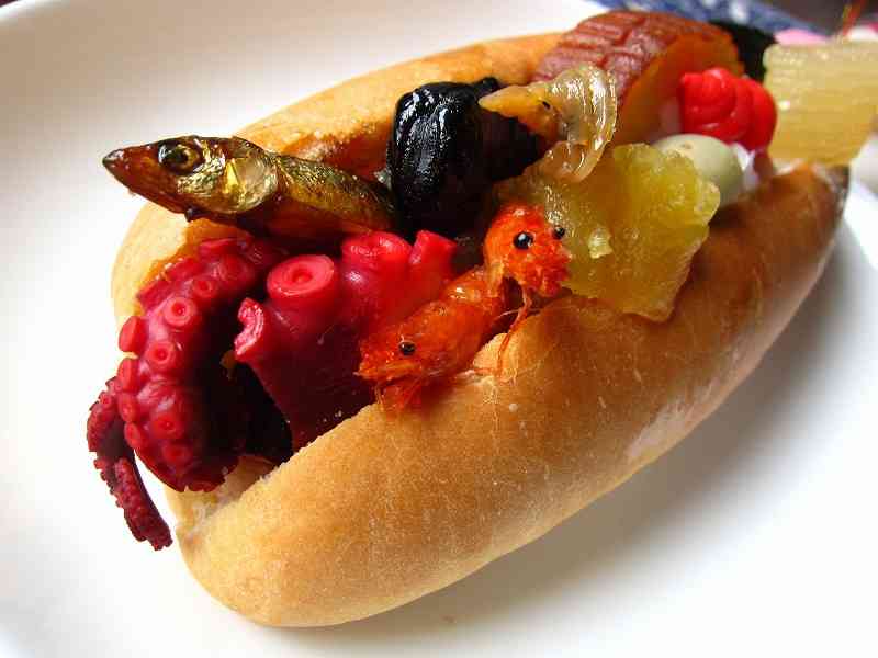 若い女性に大人気?「おせちパン」がブームの予感!