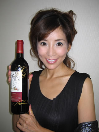 釈由美子「おいきなさい」以来？ 黒髪ロングヘアに絶賛の声！