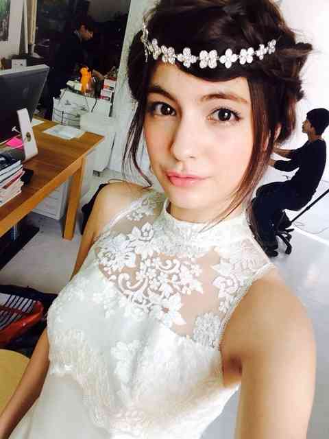 ドレスアップしてる有名人の画像を貼るトピ