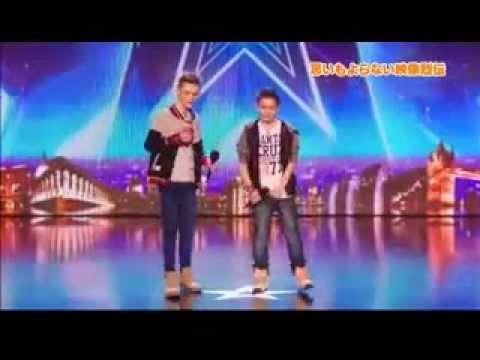 全英の心を揺り動かした少年のいじめ反対ラップ-超ド級！世界のありえない映像烈伝１２ - YouTube