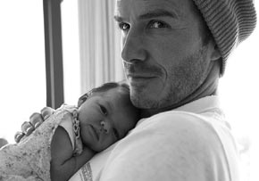 デヴィッド・ベッカム、40歳の妻ヴィクトリアに「お願い、もうひとり産んで！」