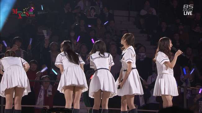 AKB48渡辺麻友が生駒ちゃんタオルを持って乃木坂46クリスマスライブに参戦　なお、放送に映っていた模様 - AKB48まとめんばー