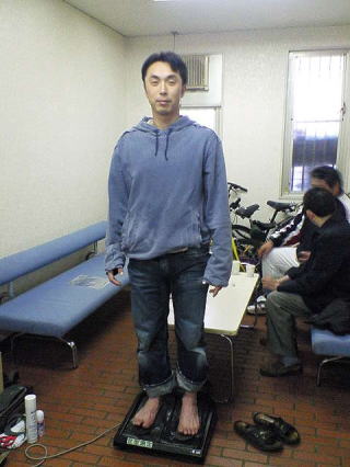 私服がダサい人。