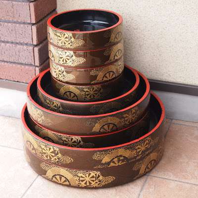 出前の器を洗って返すのは失礼？