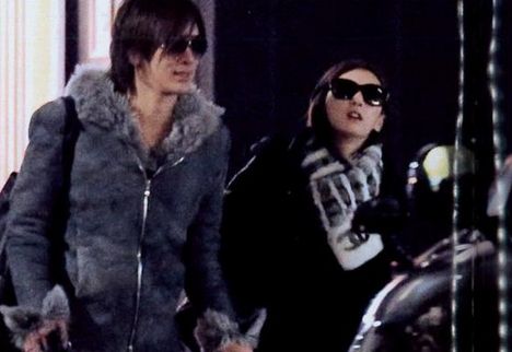 好きな芸能人が結婚(交際宣言)しても応援できますか?