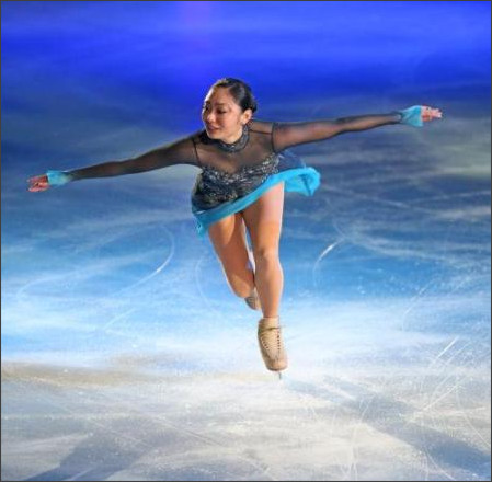 安藤美姫に「太ったね」の声。背中のお肉が「ブルン」と豪快に揺れ…。