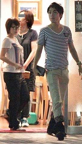 好きな芸能人が結婚(交際宣言)しても応援できますか?