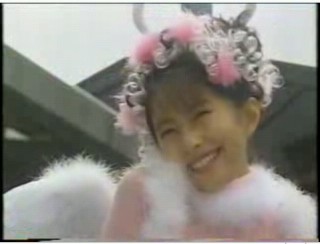 ぶりっ子本人より「ぶりっ子を嫌う女」の方が嫌われる？