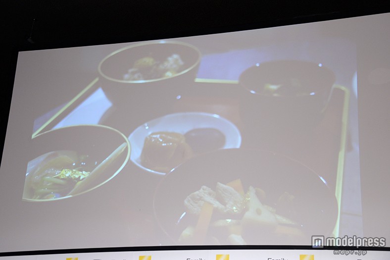 小栗旬、愛娘とのプライベートショット公開 理想の父親像も明かす