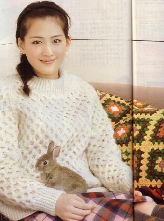 冬服姿の女性有名人画像