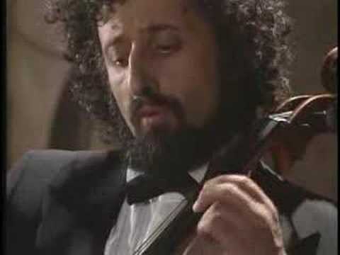 Bach - Cello Suite No.1 i-Prelude - YouTube