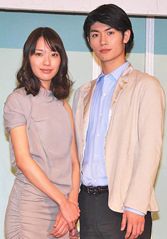 【画像】有名人のツーショット写真を貼るトピ