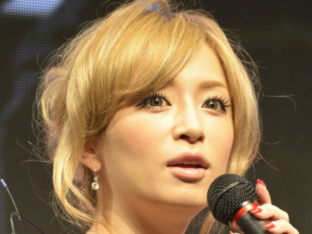 浜崎あゆみ 小室哲哉が作曲した楽曲に苦闘「喉ちぎれそう」