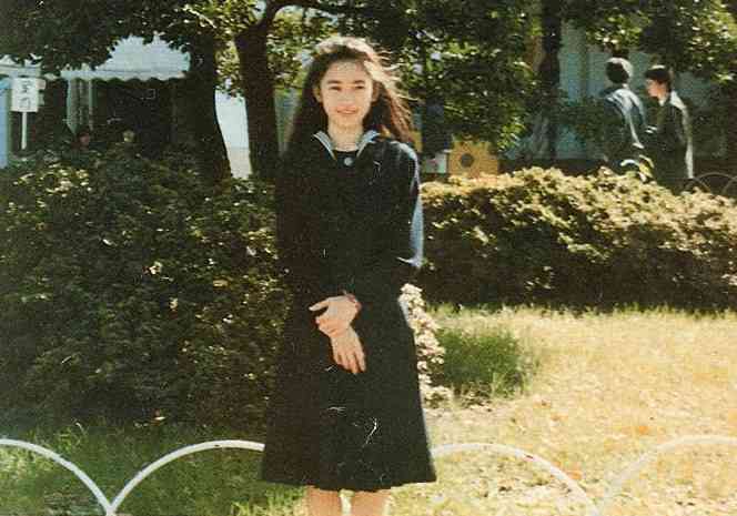 佳子さまの私服姿がかわいいと話題に